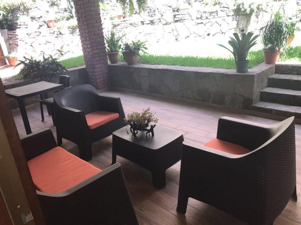 LINDA CASA COL. ESCALON EN PRIVADO